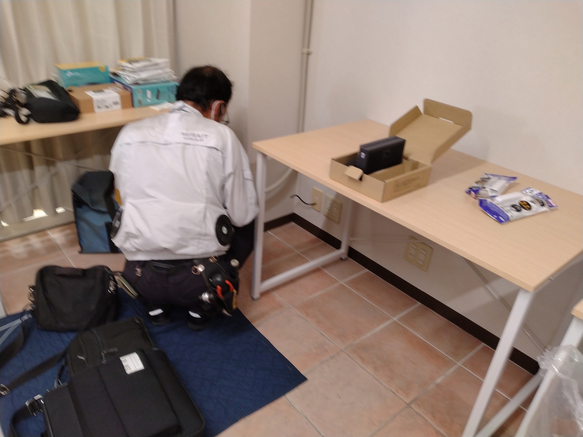 NTT西日本の光ファイバー引き込み工事